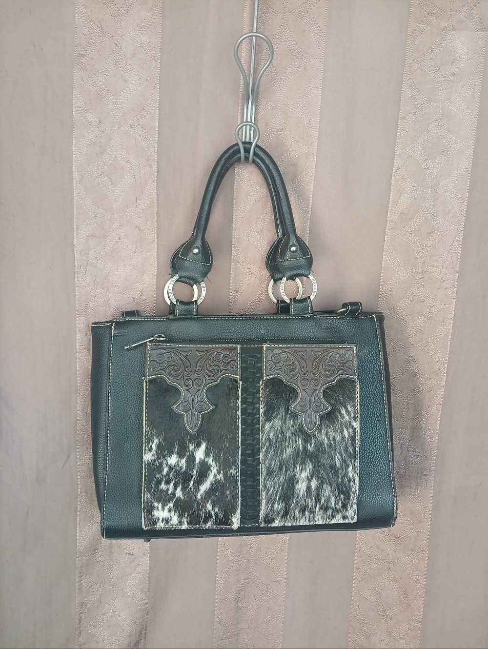 Trinity Ranch Women’s Tooled Cowhide Accent Tote Bag